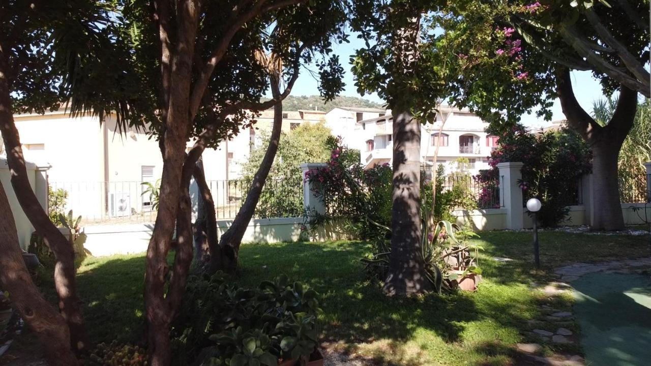Castelletto Verde Bari Sardo Exterior foto